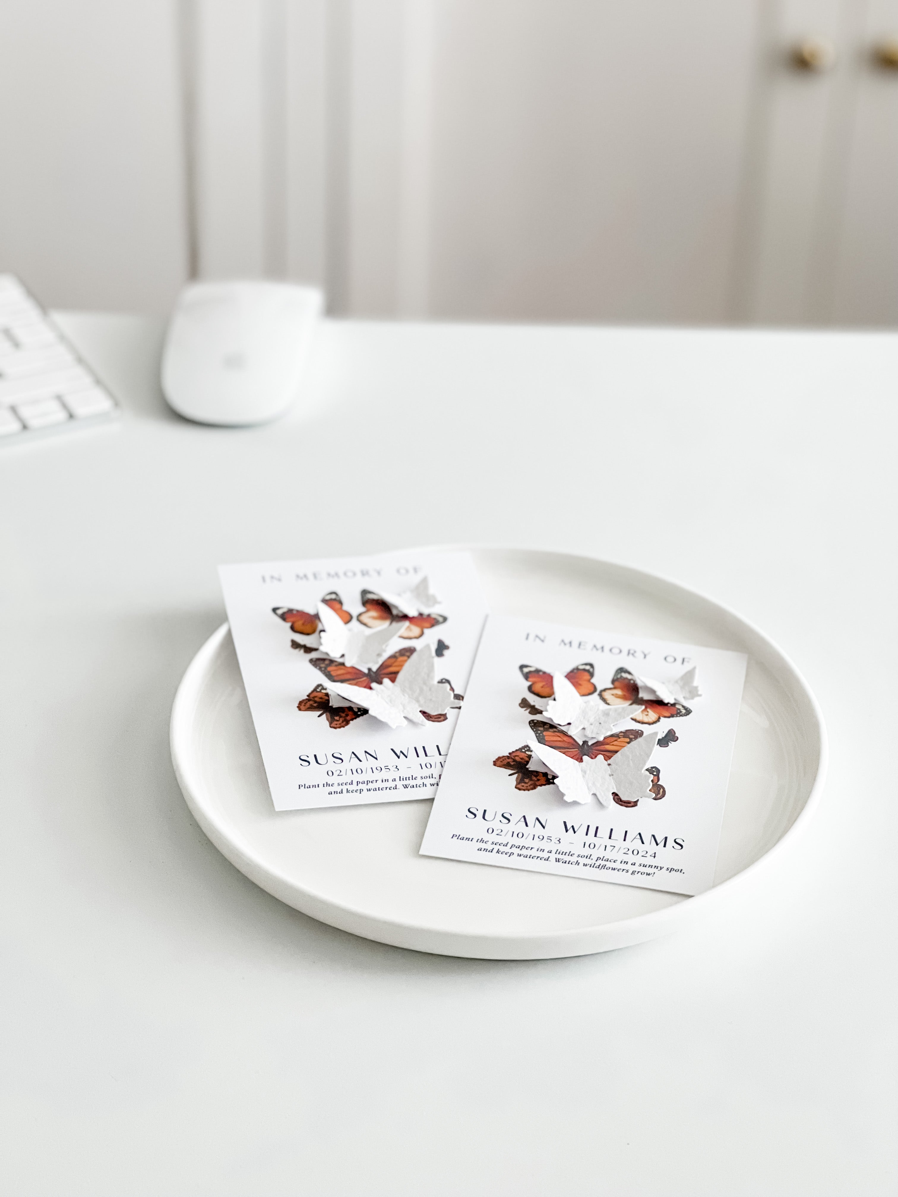 growNOTES™ Escort Cards - Dimensional Butterfly Cards