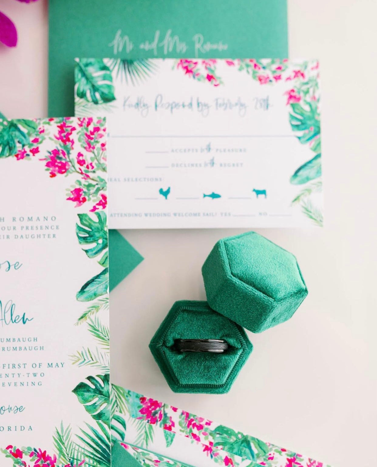 Semi-Custom Suite - Emerald Lush Bougainvillea